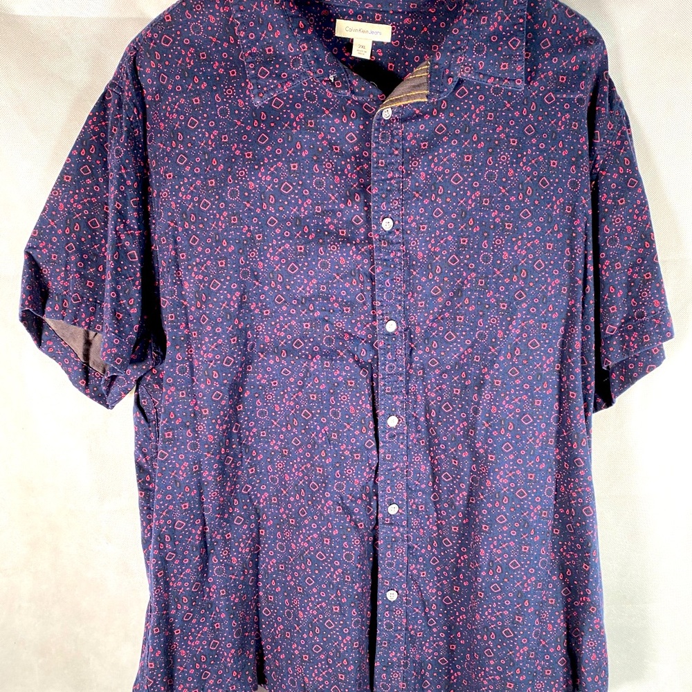 Calvin Klein men’s button down top